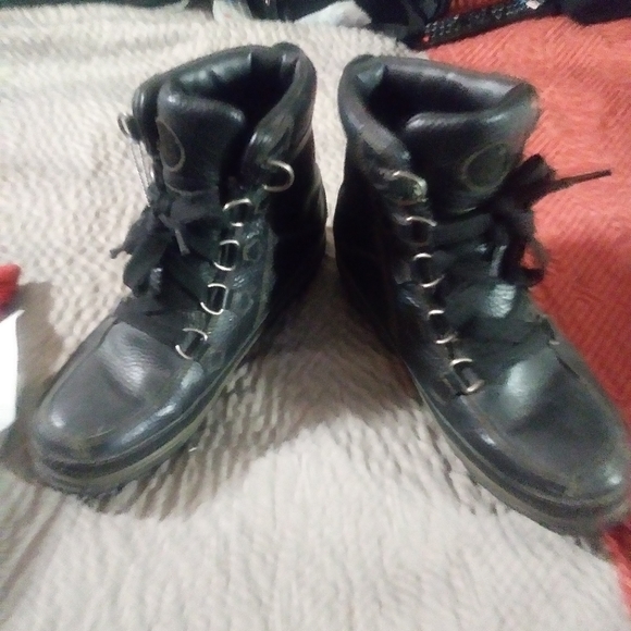 Mens Timberland Mukluk Boots 9.5 Black.. - Picture 2 of 2
